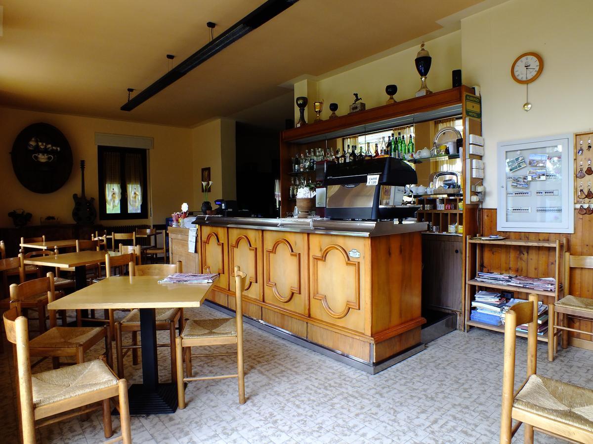Albergo Ristorante Innocenti Ardenno Экстерьер фото