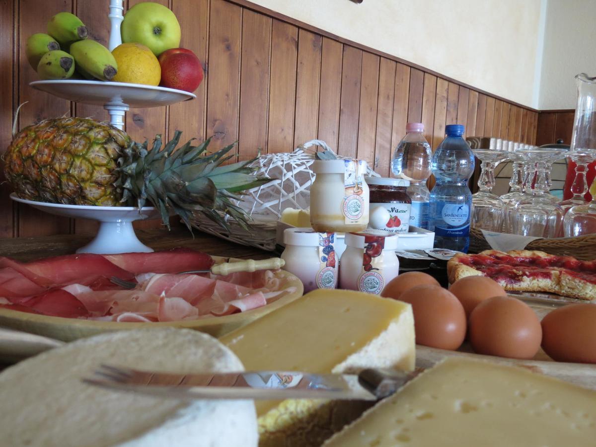 Albergo Ristorante Innocenti Ardenno Экстерьер фото